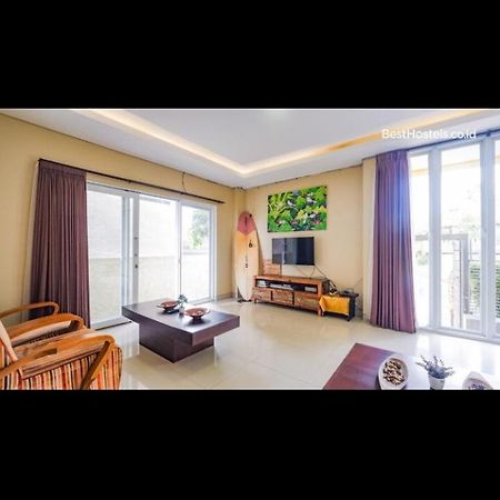 Brielle Guest House Jimbaran Exterior foto